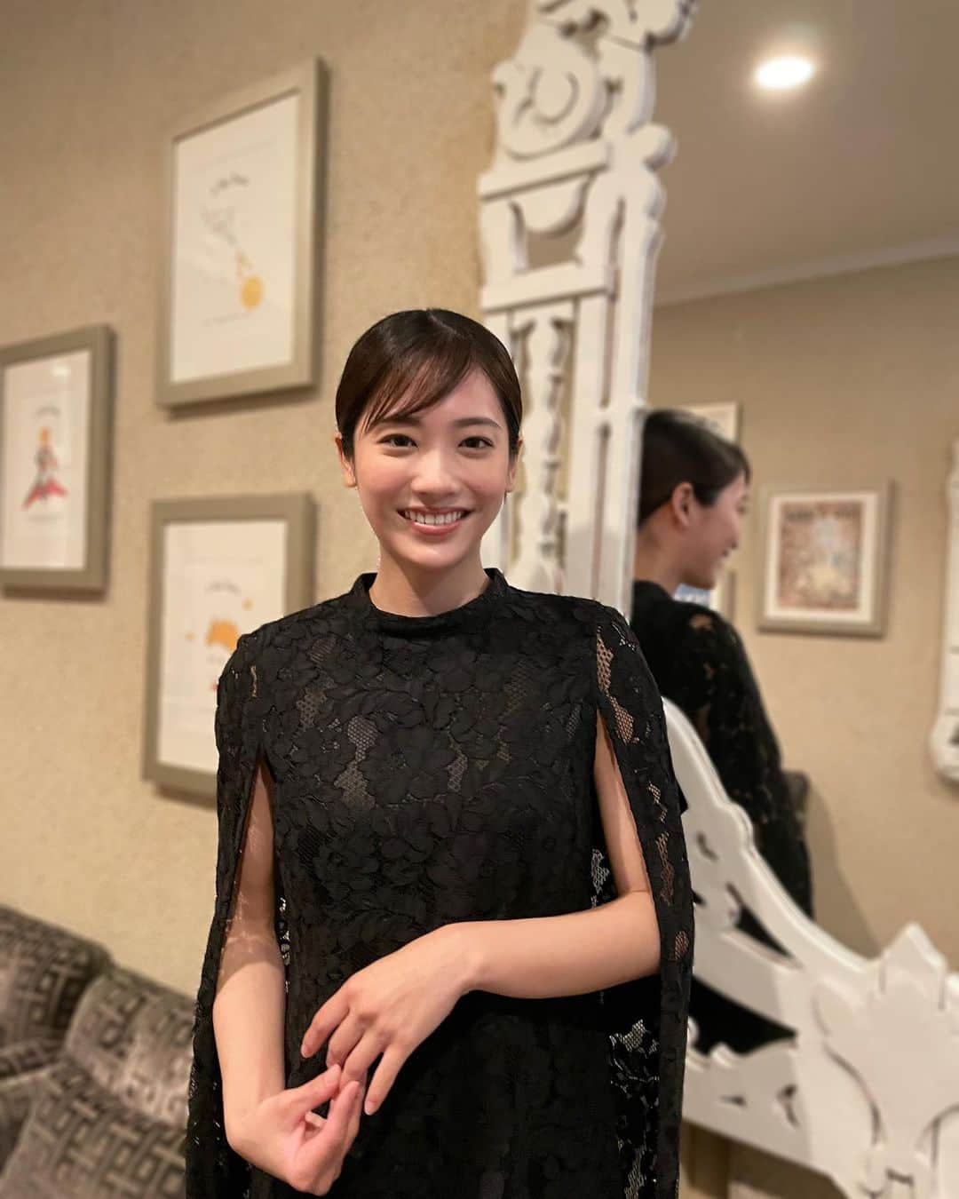 二宮芽生のインスタグラム：「ナニコレ、ニコレス😀  @nicoless_official   #NICOLESS  #CM」