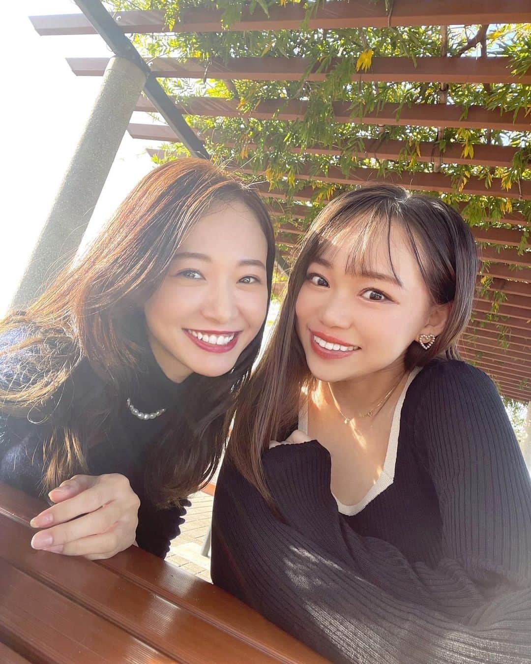 瀬賀しお（せがしぃ）のインスタグラム：「🥁  先日のみずきちゃん親子day🫶🏼🩵 本当に、息子たちの絡みが可愛すぎるのよ...😮‍💨💕  息子たちとわちゃわちゃして お昼寝した時間に母たちもまったり🥤♡  10代のときに出会ってから 同じ時期に結婚、出産をした私たち🤝✨ 分かち合えることも多くて☺️嬉しい♡ また次の予定も決まってるから楽しみだー❤️  #ママ #男の子ママ #男の子ベビー #子育て #子育て日記」
