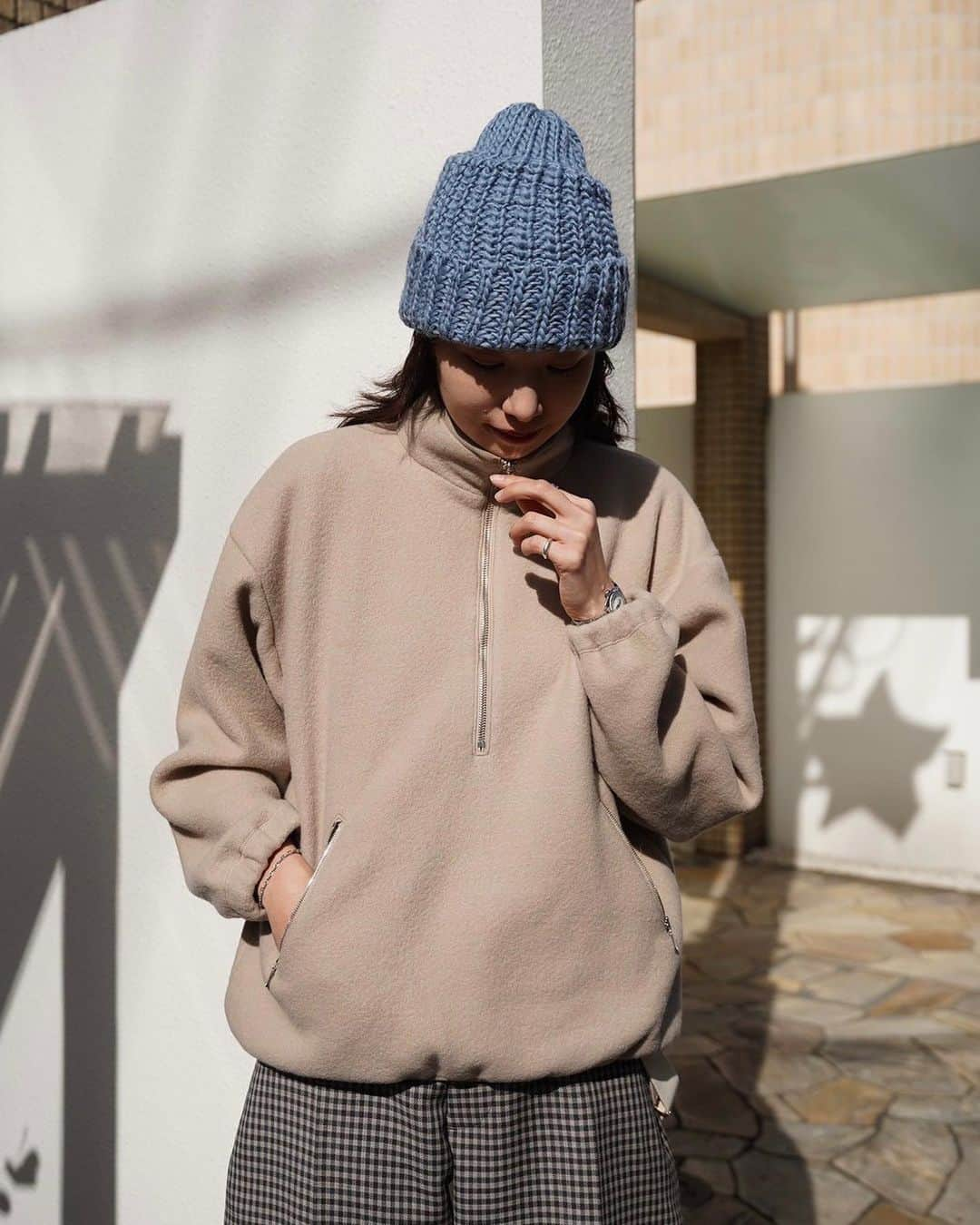 1LDKさんのインスタグラム写真 - (1LDKInstagram)「〈 MY___ 〉 ⁡ "WOOL FLEECE PULLOVER" COL: BEIGE / BLACK SIZE: 0 / 1 ¥33,000 TAX IN ⁡ ナッピング加工を施した、ウール混のダンボールニット生地のハイネックプルオーバー。 もちっとした厚みのある生地感で、ジップ付きのスラッシュポケットがアクセントになっています。 ⁡ 着用詳細 BEIGE: 1 / 170cm BLACK: 0 / 155cm ⁡ 取扱店舗 1LDK apartments. ( @1ldk_apartments )  1LDK AOYAMA ( @1ldk_aoyama ) 1LDK kyoto ( @1ldk_kyoto ) 1LDK annex ( @1ldk_annex ) 1LDK ONLINE STORE ⁡ #my_1ldk @my___official #1ldk #1ldkapartments #1ldkaoyama #1ldkkyoto #1ldkannex #1ldkshopofficial」11月18日 15時19分 - 1ldk_shop