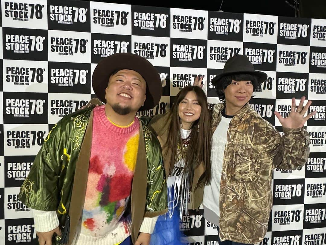 島谷ひとみさんのインスタグラム写真 - (島谷ひとみInstagram)「🎆  I appreciate everyone❤️  PEACE STOCKはまだまだ始まったばかり。  今後ともよろしくお願い申し上げます。  次は、長崎です‼️  #peacestock78 #氣志團 #iKON #SUGIZO #M!LK #ゴールデンボンバー #HKT48 #STU48 #LIMELIGHT #丘みどり #HIPPY #水谷千重子 #THEWASABIES #石油王 #MEATMANS #ハジ→ #WANCHUL(新世界) #TOMO #ChawChaw @peacestock78 #広島」11月18日 15時39分 - shimatani_hitomi_official