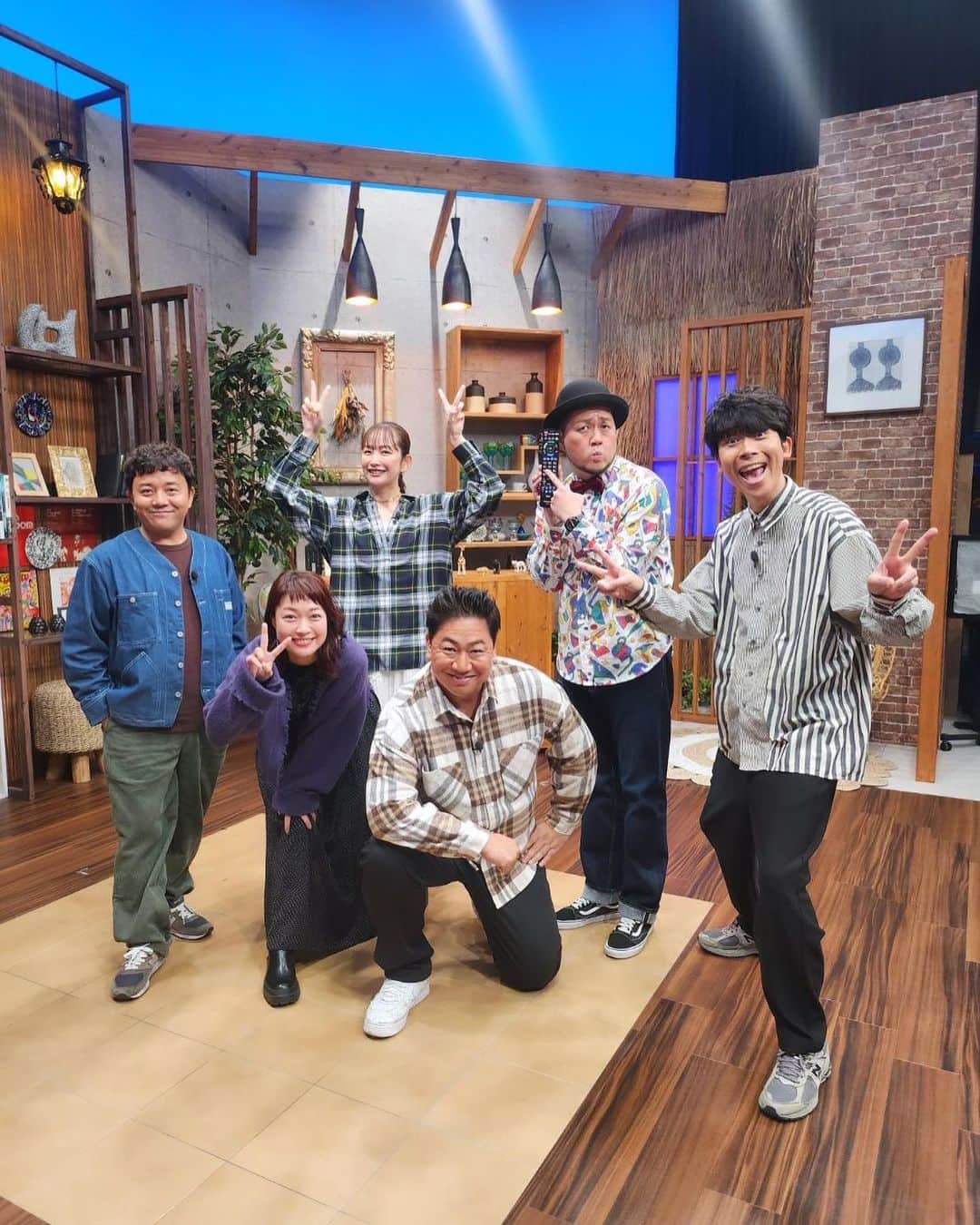 川原豪介のインスタグラム：「本日18時55分からテレQ【たくなる】。見て下さーい👀ぬんっ！」