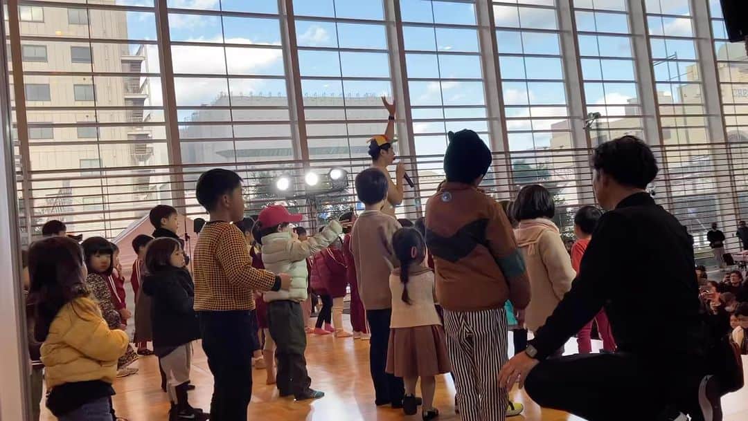 小島よしおのインスタグラム：「今日も元気におっぱっぴー‼️‼️」