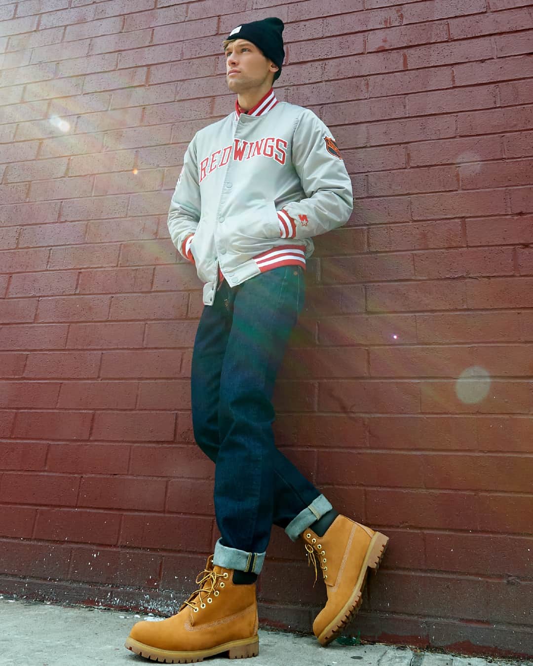 のインスタグラム：「Elevate your style. Shop the look now in our latest #Startergear. #StarterOfficial #RedWings」