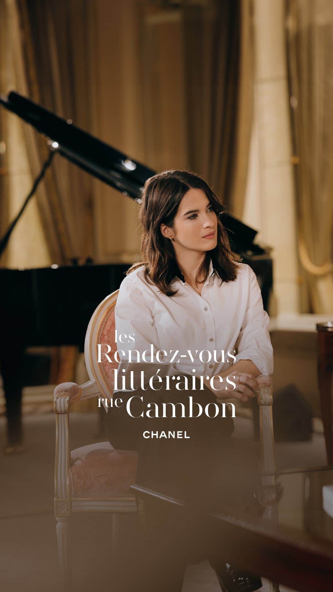 シャネルのインスタグラム：「Actress and House ambassador Rebecca Marder answers the Proust Questionnaire on the occasion of the eleventh edition of the Rendez-vous littéraires rue Cambon [Literary Rendezvous at Rue Cambon].  See more about the Rendez-vous littéraire on chanel.com  #CHANELRendezvousLitteraires @RebeccaMarder」
