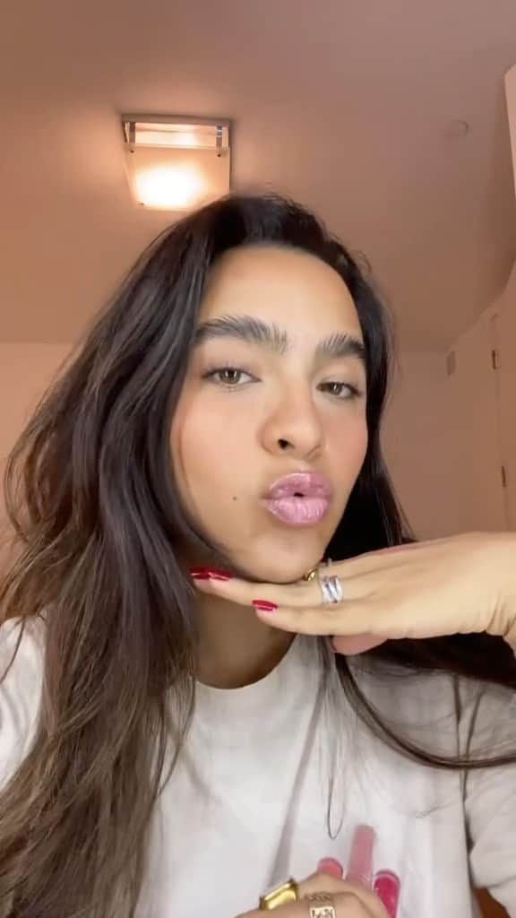 wet'n wild beautyのインスタグラム：「Look how easy is it to get MegaSlicks Lip Gloss from @Amazon! Plus, they’re andrea_yamhure (TikTok) approved 🙌 That ‘Past Curfew’ on her, tho 🤩⁠ ⁠ Get our products @walmart @amazon @target @ultabeauty @walgreens @riteaid @cvspharmacy @fivebelow and shop our #Amazon store at #LinkInBio #wetnwildbeauty #crueltyfree⁠」