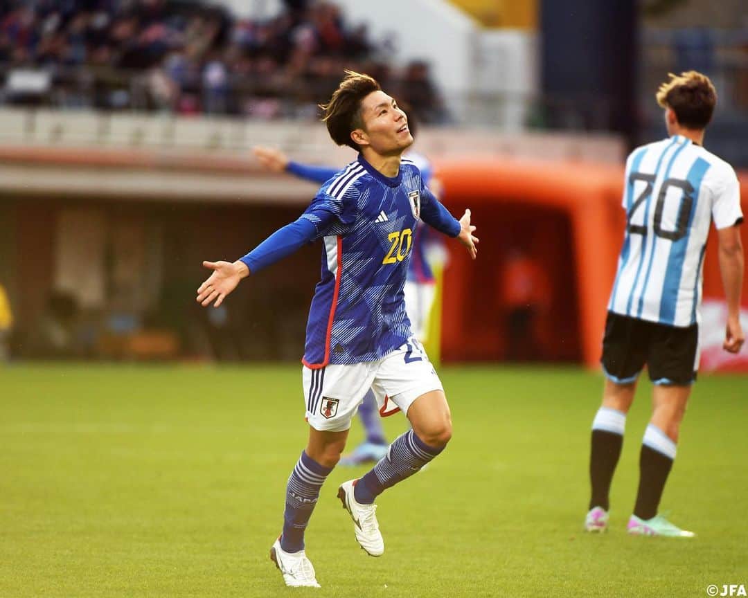 日本サッカー協会さんのインスタグラム写真 - (日本サッカー協会Instagram)「. 🔹U-22日本代表🔹  #鈴木唯人 が古巣のスタジアムで2ゴールの活躍⚽️✨ U-22アルゼンチン代表に5-2で逆転勝利を飾りました🔹  来年の4月には、パリオリンピックの出場権が懸かる『AFC U23 #アジアカップ カタール 2024』が始まります。 引き続き皆さまのご声援をよろしくお願いします！  #夢への勇気を #U22日本代表 #jfa #daihyo #サッカー日本代表 #サッカー #soccer #football #⚽」11月18日 17時54分 - japanfootballassociation