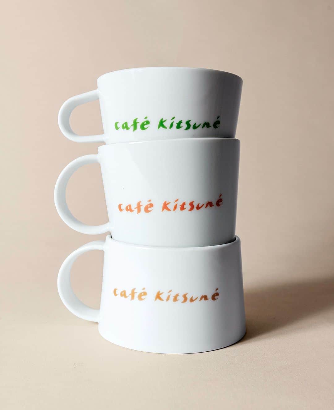 Café Kitsuné Parisのインスタグラム：「Are you ready to elevate your coffee ritual with the Café Kitsuné x @kihara_porcelain collaboration ? ☕✨ Share your thoughts in the comments below and let's sip our way to beauty and creativity 💬 - Available online now (link in bio) and at our Café Kitsuné worlwide ☕️🌍」