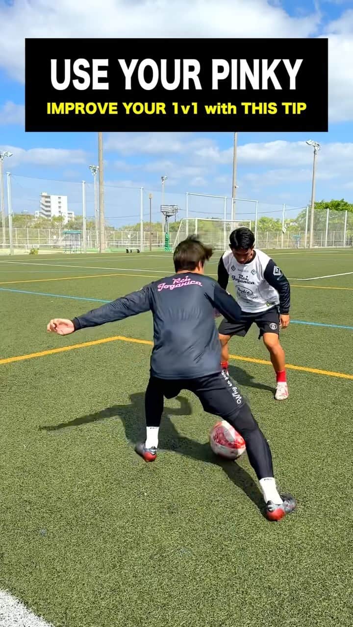 タクヤのインスタグラム：「You can improve 1v1 with this👍🔥 ⁡ 小指タッチをマスターして縦を制しろ！🔥 ⁡ @regate_takuya」
