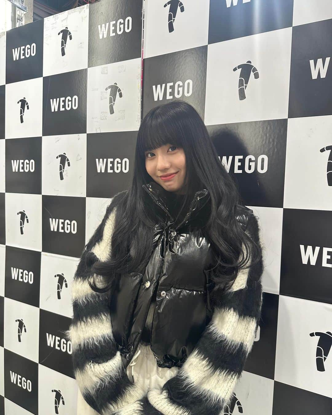 向井怜衣さんのインスタグラム写真 - (向井怜衣Instagram)「大阪！WEGO心斎橋店 2ショットチェキ会 ありがとうございました!!  前回よりも緊張せずみんなとお話できて 楽しかったです🎶  中には泣いてくれる子とか言ってこっちが 泣きそうだったよーーー！  幸せでした💕ありがとうございます！   #向井怜衣#高一#wego#07#チェキ会  @wego_official」11月18日 18時38分 - rei_toy0625