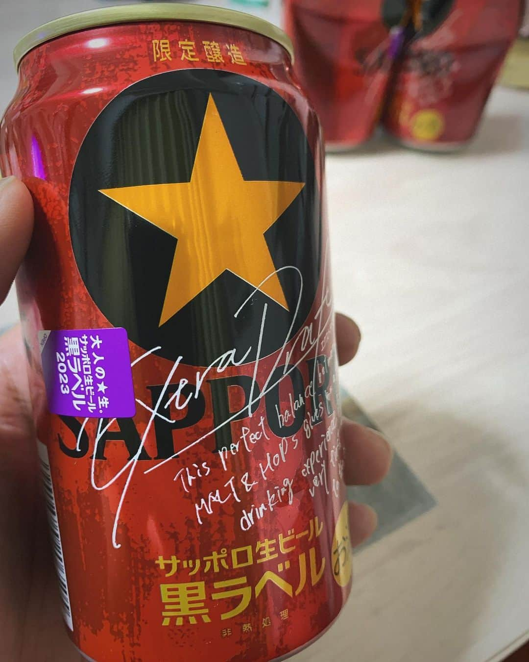 木島隆一のインスタグラム：「こればっか呑んじゃう⭐️飲み過ぎ注意✨」