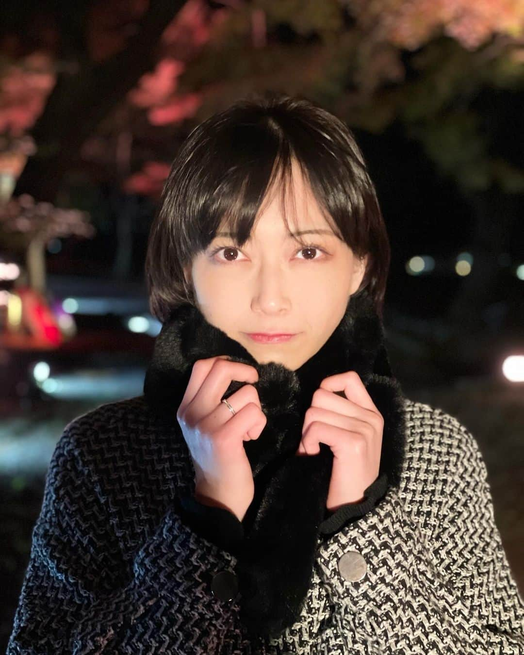 彩木咲良のインスタグラム：「☺︎ マフラー暖かいよ！」