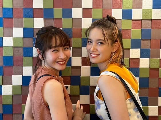 フジテレビ「めざまし8」さんのインスタグラム写真 - (フジテレビ「めざまし8」Instagram)「. #トラウデン直美 と #岸本理沙 の台湾女子旅✈️ 同じ大学の同学年コンビが 日本未上陸の最新スイーツや本場台湾グルメ、穴場観光スポットに知られざる文化まで！ 最新の台湾の魅力をお伝えします✨  YouTubeで公開🎥 「めざまし8チャンネル」で検索してください🔍 リンクはストーリーまたはハイライトから！  #台湾 #台北 #九份 #台湾女子旅 #めざまし8」11月18日 19時16分 - mezamashi8.tv