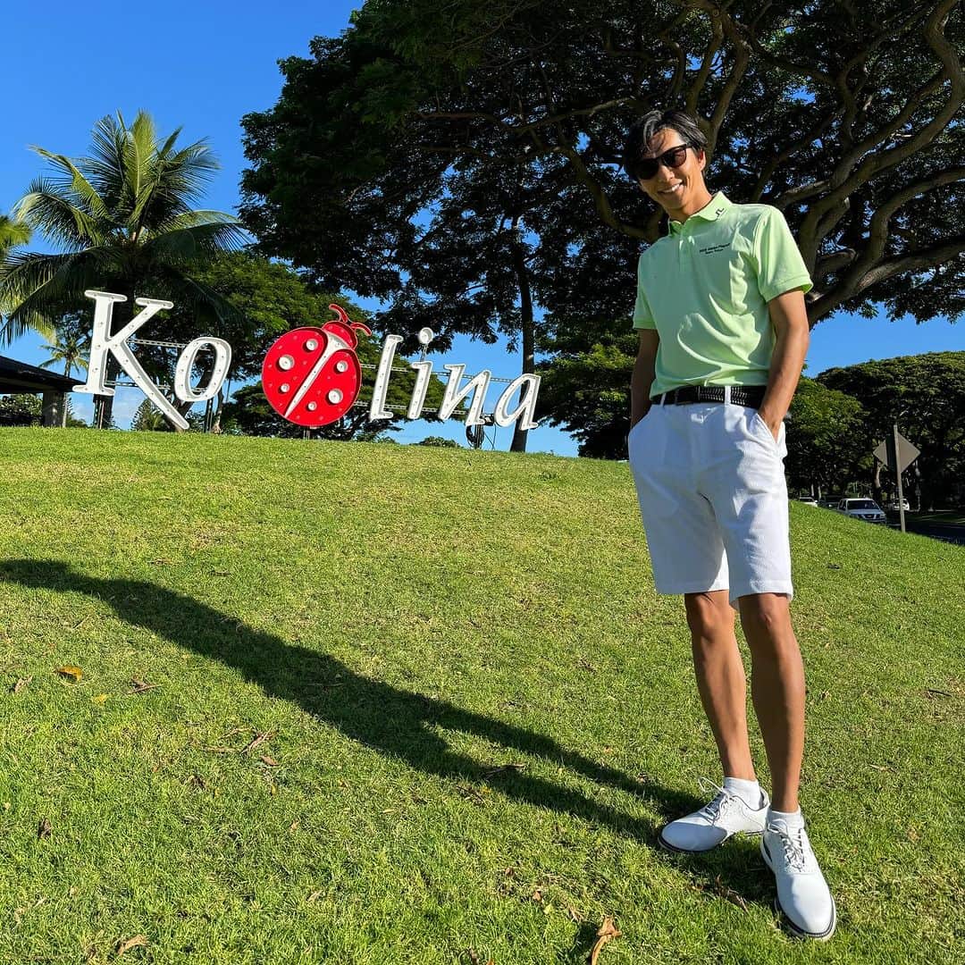 友永真也さんのインスタグラム写真 - (友永真也Instagram)「今回はオーデマピゲのゴルフ大会 🤙play-off in  Hawaii⛳️  東京チームvs名古屋チームに別れて、それぞれの名誉を掛けて戦う熱いバトルです🏌️  結果、東京チームの勝利となりました🏅  コンペにはビジェイ・シン選手も来て下さり、最高に楽しく贅沢な時間を過ごさせて頂きました😆🌟 @vijaysinghgolf   世界最高峰の選手の目の前でスイングするだけでも恐れ多いと思いました💦  同じ趣味を持つ仲間たちが集まり、勝利の為に一致団結して支え合った最強の東京チームでした👍  これからもより本気でゴルフに取り組んで行きたいと改めて思いました🏌️  しんめぐコンペ開催するので、皆様練習お願い致します🏌️⛳️🏌️‍♀️」11月18日 19時17分 - tomonaga_shinya