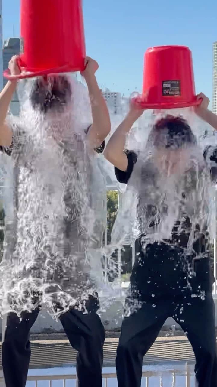 のインスタグラム：「【最終回】TikTokアワード水かぶりお礼！当選者発表！#tiktok #法律 #弁護士 #アトム法律事務所」