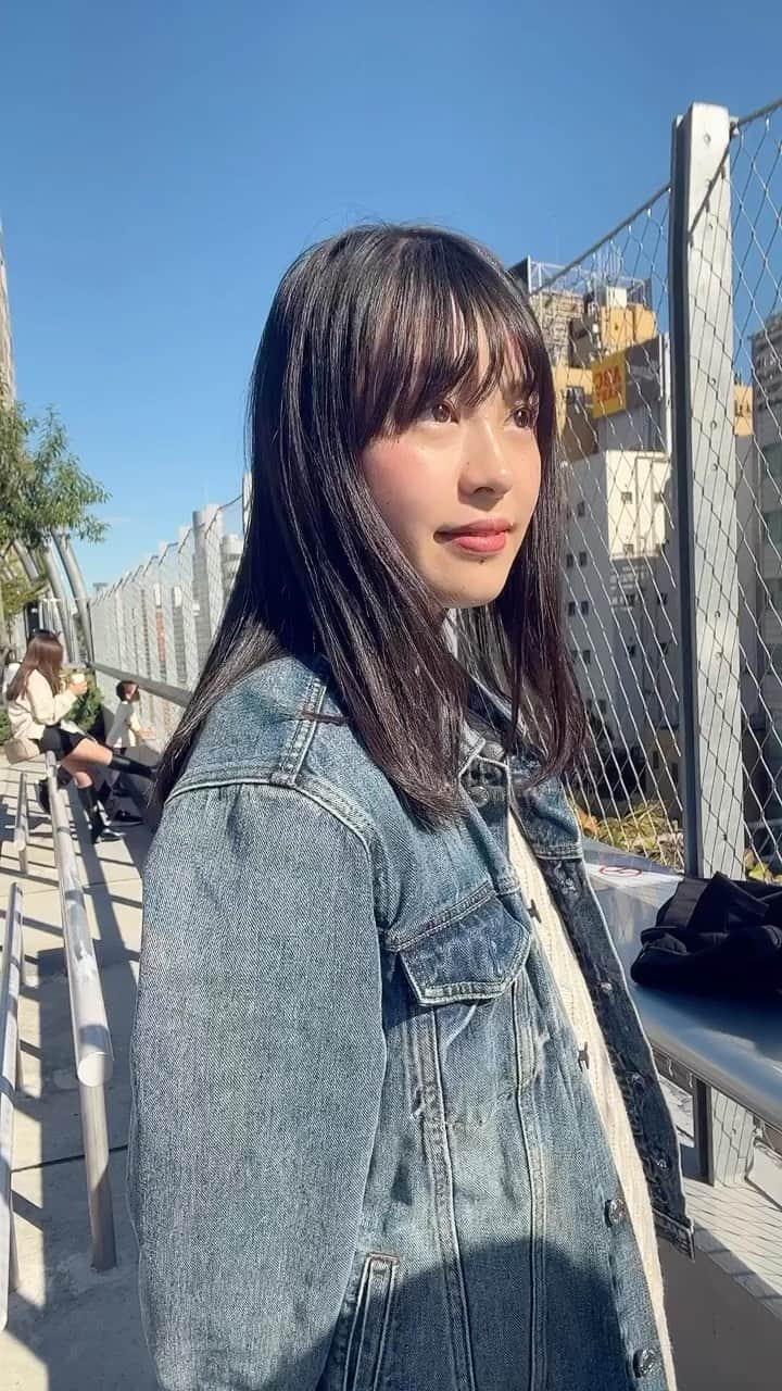 武上陽奈のインスタグラム：「面白くなっちゃった！😙  この日は渋谷でファッションショーが行われていました！ すごく素敵で沢山見てしまいました🙈💕︎  今度ちゃんとみに行きたいな〜🥰  #宮下パーク#笑顔#smile#楽しい#渋谷#Shibuya#ジージャン#Japan#JapaneseGirl#16歳#16yearsold#スターダストプロモーション#スターダスト#JK#FJK#女子高生#武上陽奈」