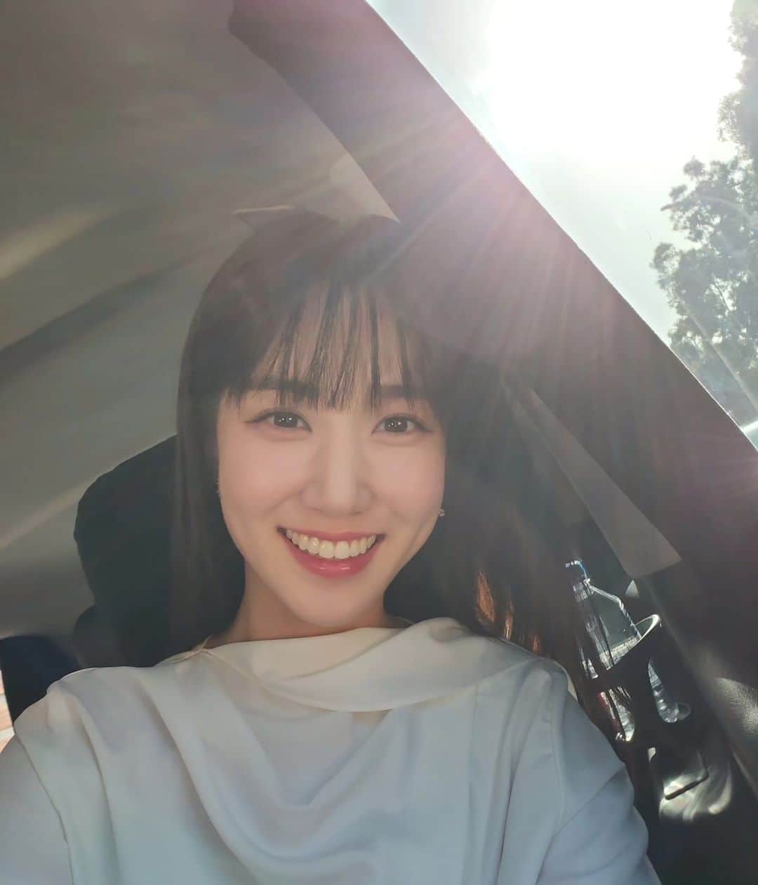 パク・ウンビンさんのインスタグラム写真 - (パク・ウンビンInstagram)「저는 오늘 대만에서 #무인도의디바 7회 볼 겁니다☺️🫶 in Taipei📺 잠시 후 9시20분에 본방사수 부탁드려용😘❣️」11月18日 20時37分 - eunbining0904