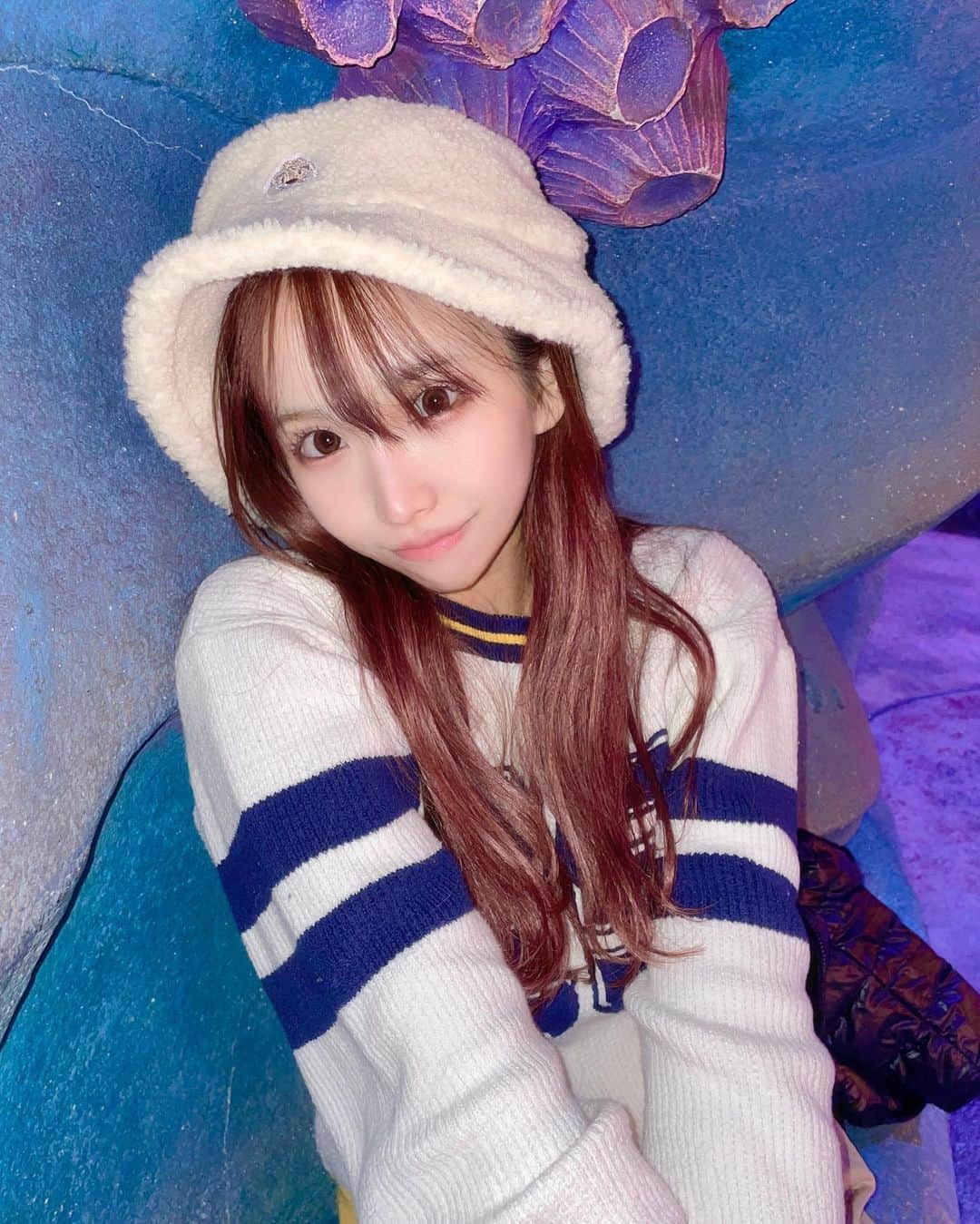 天音結愛さんのインスタグラム写真 - (天音結愛Instagram)「幸せな気持ちでたくさん皆ありがとう2023良いお年をヲの皆さんまた来年ね〜 合言葉はおばさん」11月18日 20時51分 - mmdkkj415