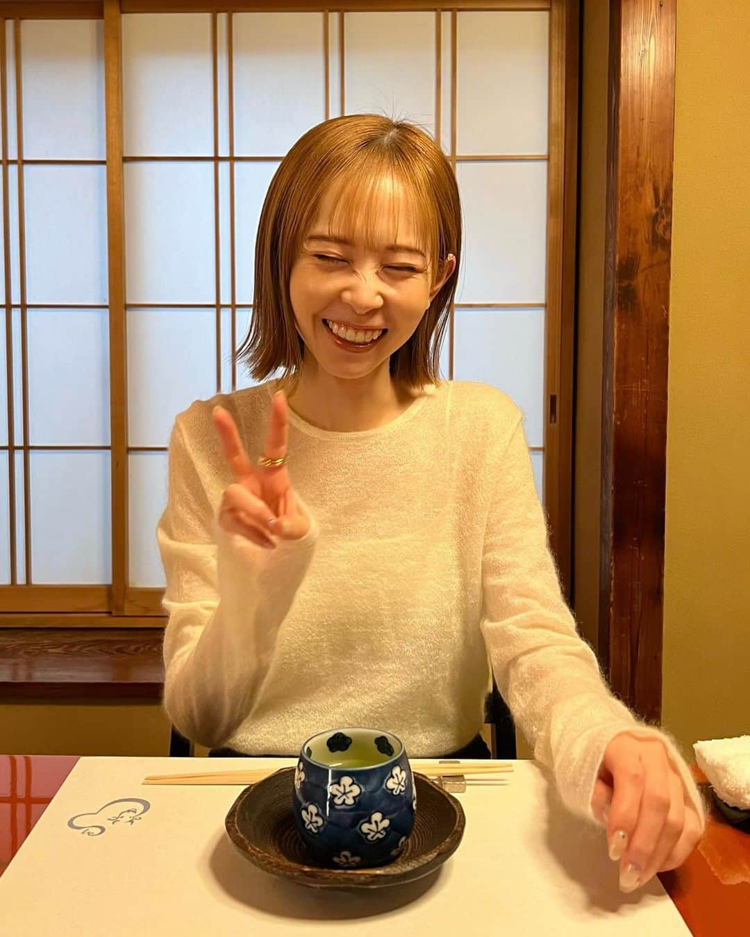 はれこのインスタグラム：「こんばんは🍲🥢 最近は、初代たまごっちを育てたり、◯◯年ぶりにテニミュを観に行ったりしていました 週末は変わらずサッカーを見て過ごしています  急に寒くなってきたので気をつけましょう〜🍵  #🍲 #休日コーデ  #私服コーデ  #はれこ私服まとめ」