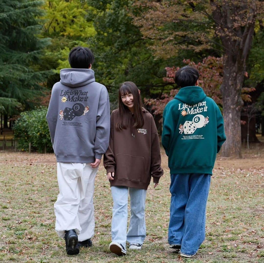 柚来しいなさんのインスタグラム写真 - (柚来しいなInstagram)「that's lifeのモデルをさせて頂きました！ @thatslife.jp  11/18(土)21:00〜販売開始 ・ #PR」11月18日 20時54分 - shiina_1021