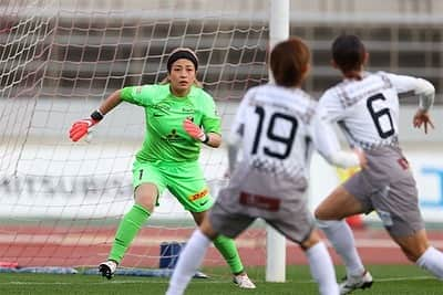 池田咲紀子さんのインスタグラム写真 - (池田咲紀子Instagram)「WEリーグ開幕戦🔥⚽️  2-1勝利  サポーターの皆さんの力が無ければ勝ちきれなかったと思います！ 本当に熱い応援ありがとうございました！！！！！  #三菱重工浦和レッズレディース  #weリーグ  #池田咲紀子」11月18日 21時08分 - sakiko_ikeda_21