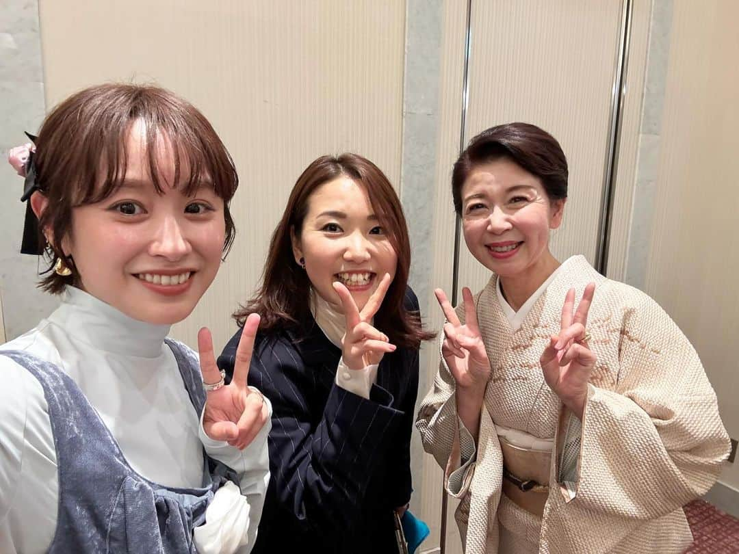 高橋愛のインスタグラム：「福井での、トークショー🎤 楽しすぎた😭 ありがとうございました！！！！！  福井の事 お話しするの ほんっとに楽しいし 嬉しいし やっぱり、福井を世界へ🌎って もっと思った😌🐉🔥  福井県、最高だっ！」