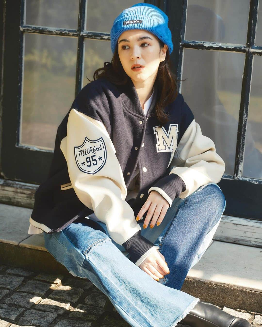 MILKFED.さんのインスタグラム写真 - (MILKFED.Instagram)「【RECOMMEND OUTER】 ⁡ ☑︎ VARSITY JACKET ¥22,000 カラー:BEIGE,NAVY サイズ:ONESIZE ⁡ ⁡ ⁡●WEB STORE califにて"名品アウターランキング特集"公開中  ⁡ #milkfed #milkfedjp #ミルクフェド #カジュアルコーデ #大人カジュアル #カジュアルコーデ大人可愛い #新作 #冬服コーデ #冬コーデ #冬アイテム #大人ストリート #大人カジュアルコーデ #冬アウター #スタジャン #スタジャンコーデ #スタジャン女子 #バーシティジャケット #トレンドアウター #トレンドコーデ #ストリート系女子 #ストリート女子 #シンプルカジュアル #デニムコーデ #フリンジデニム #パッチワークデニム #デニムスタイル #ニット帽子 #ニット帽 #クラッシュニット #カラーコーデ」11月18日 21時07分 - milkfedjp