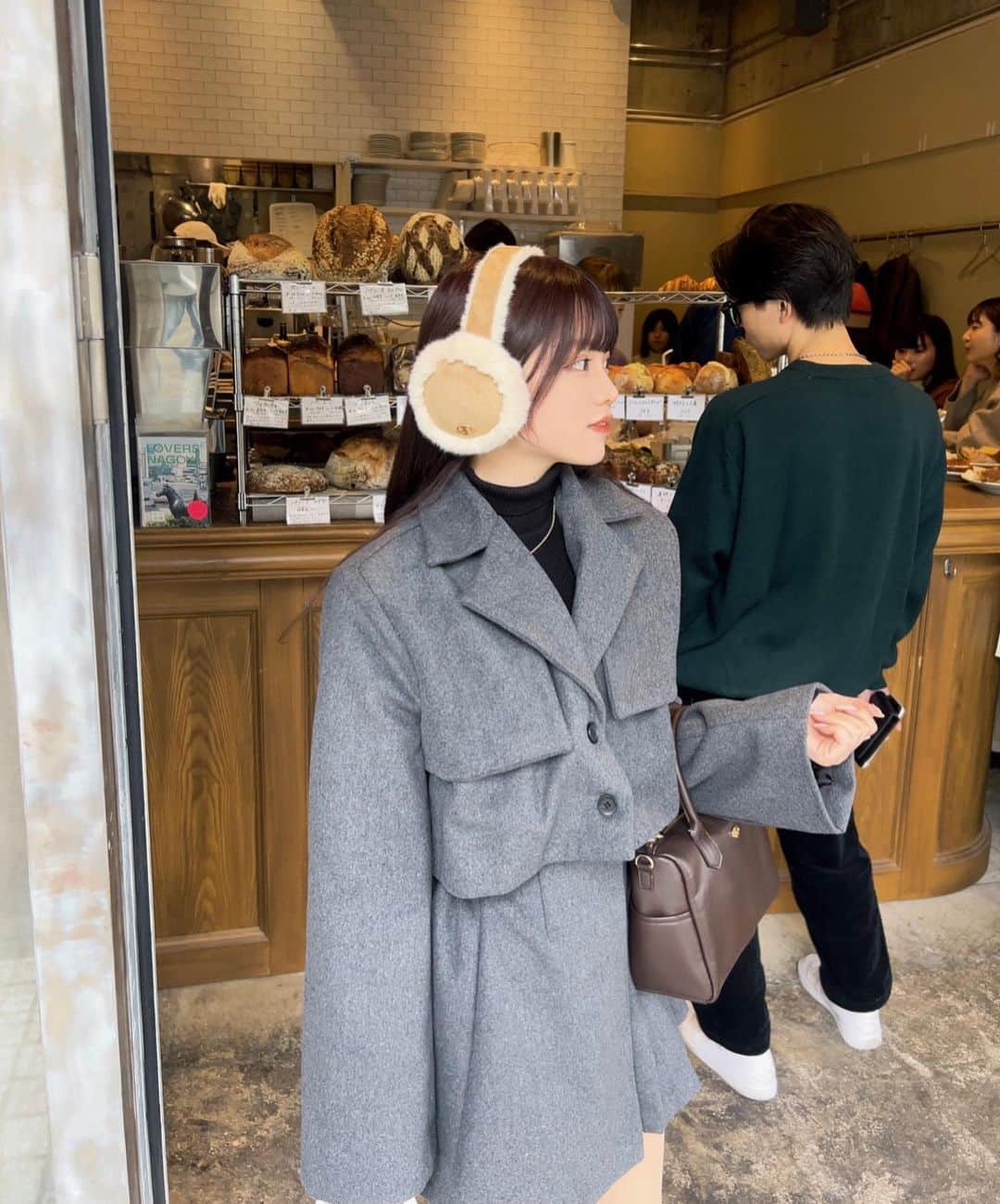 深結さんのインスタグラム写真 - (深結Instagram)「Miyu Original item  ずっと行きたかったパン屋に 11/20販売のオリジナルセットアップを着て行きました🥯  今回はgray✔︎ brownもあるんだけど、どっちのカラーも本当に好みすぎるの…  comingsoon お楽しみに♡  #rili_shopping」11月18日 21時26分 - __ange02