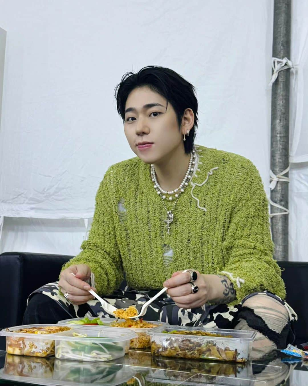 ジコさんのインスタグラム写真 - (ジコInstagram)「대기중식사😋 #Thaifood🇹🇭 #waitingroom」11月18日 21時22分 - woozico0914