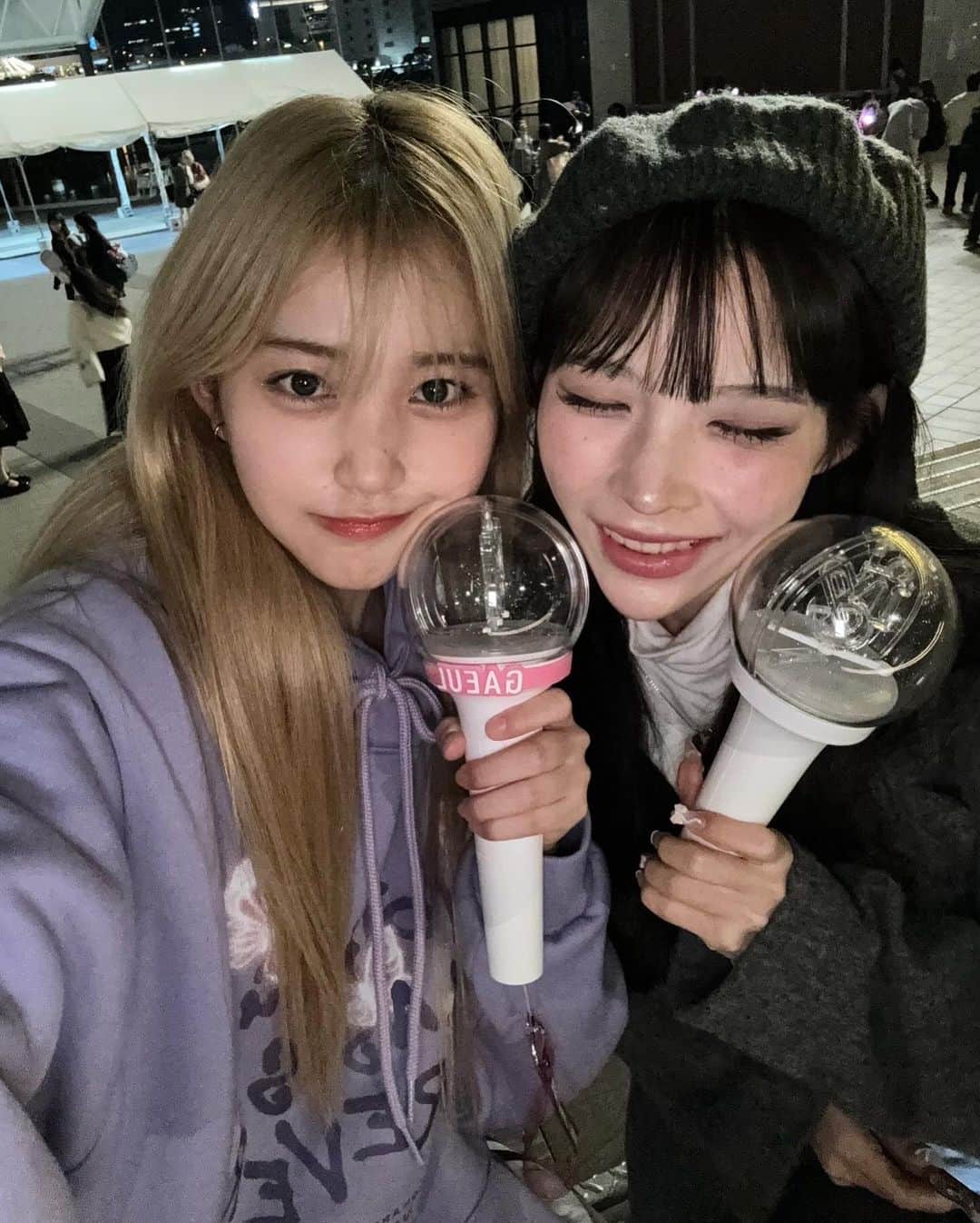 荒武凜香のインスタグラム：「この間はIVEさんのライブに行ってきた〜ଘ(੭ˊ꒳​ˋ)੭✧ 本当に楽しかった🫶🏻 #show_what_i_have #ive_world_tour」