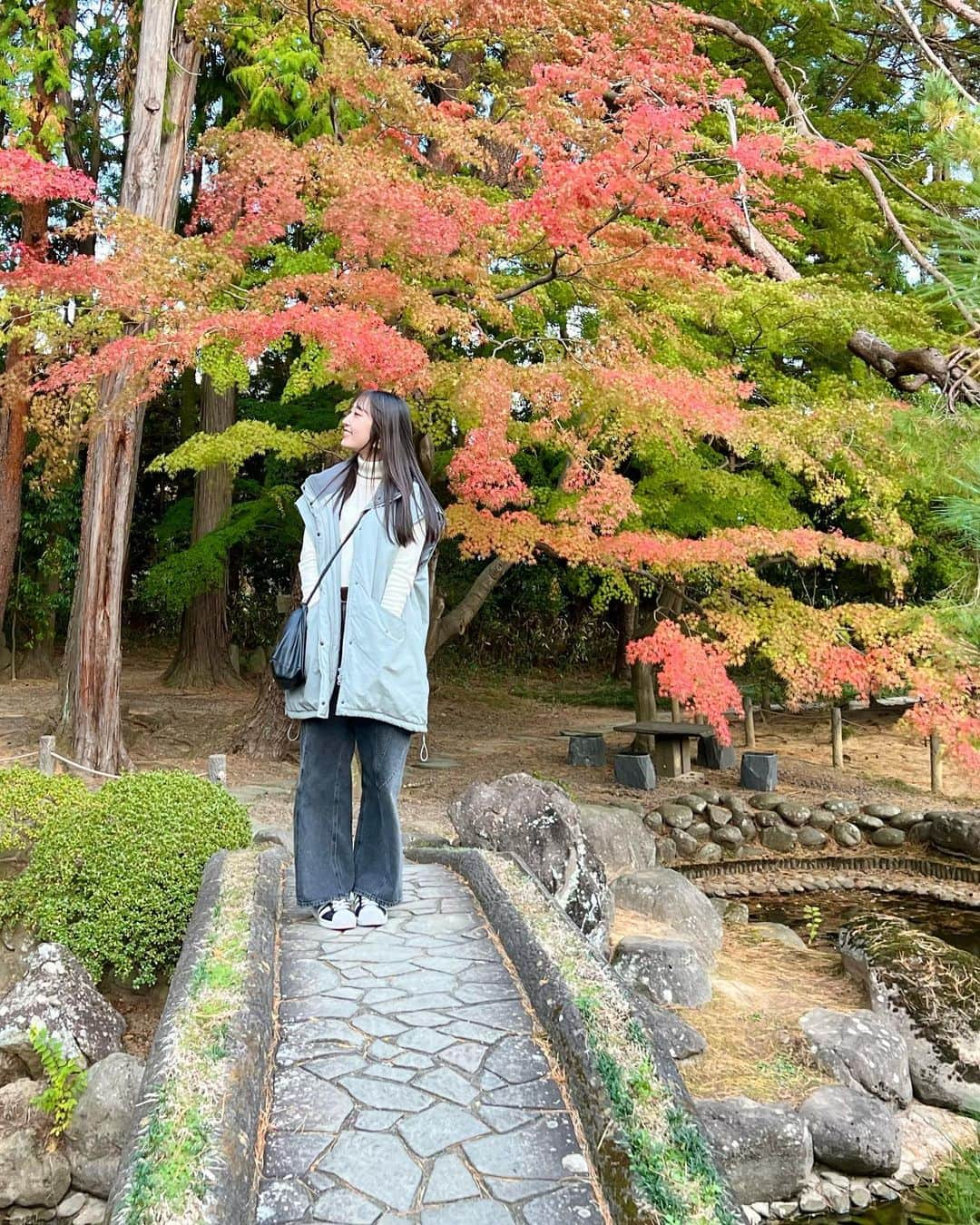 段原瑠々さんのインスタグラム写真 - (段原瑠々Instagram)「🍁  仙台観光した日の写真〜☺️  明日は秋ツアー仙台公演です！ 楽しみましょ🌼    #輪王寺 #杜の市場 #牡蠣 #juicejuice #段原瑠々」11月18日 21時33分 - ruru_dambara.official