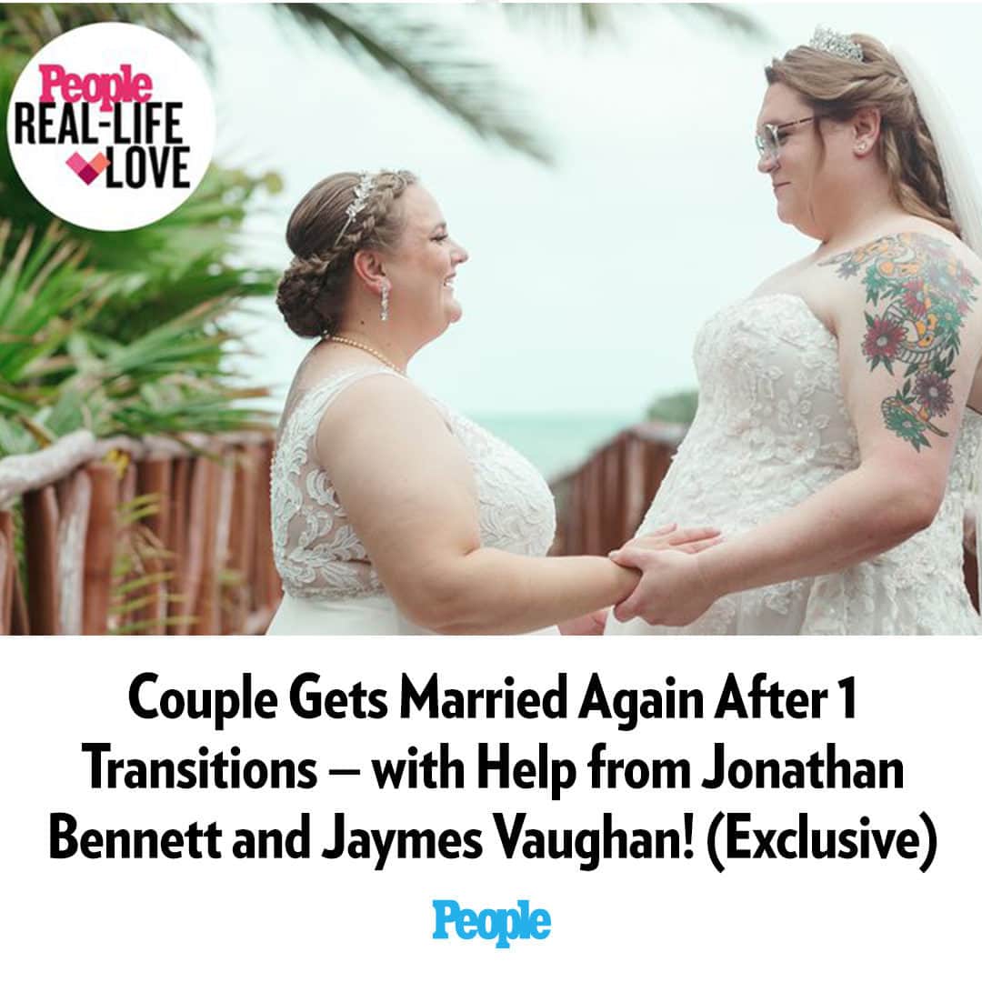 People Magazineのインスタグラム：「This year, actor Jonathan Bennett and TV host Jaymes Vaughan — who got married in 2022 at a luxurious hotel in Mexico — wanted to pay it forward by giving a dream wedding to another couple.   Sarah and Jenna first met in college in 2005, and the couple — who share two sons, ages 9 and 12 — married five years later. “It was literally love at first sight,” Jenna, a cybersecurity analyst, recalls.   After 10 years of marriage, Jenna came out as a transgender woman to Sarah in 2020. And three years later, unbeknownst to Jenna, Sarah entered the contest so that Jenna could experience being married as a bride. 🥺  Read more in our bio link. | 📷: Kelly Balch」