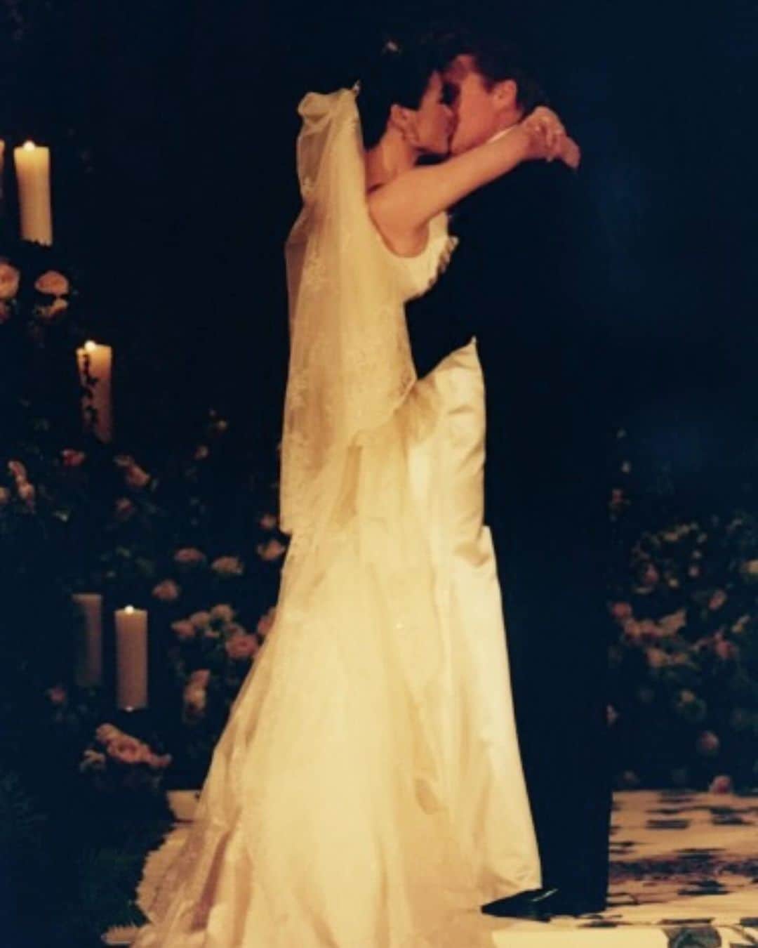 キャサリン・ゼタ・ジョーンズのインスタグラム：「Today we celebrate 23 years of marriage❤️ Darling Michael, your Nobel Peace Prize awaits😂😘❤️ I love you…from your darling wife, a gold star Medal of Honor recipient😘」
