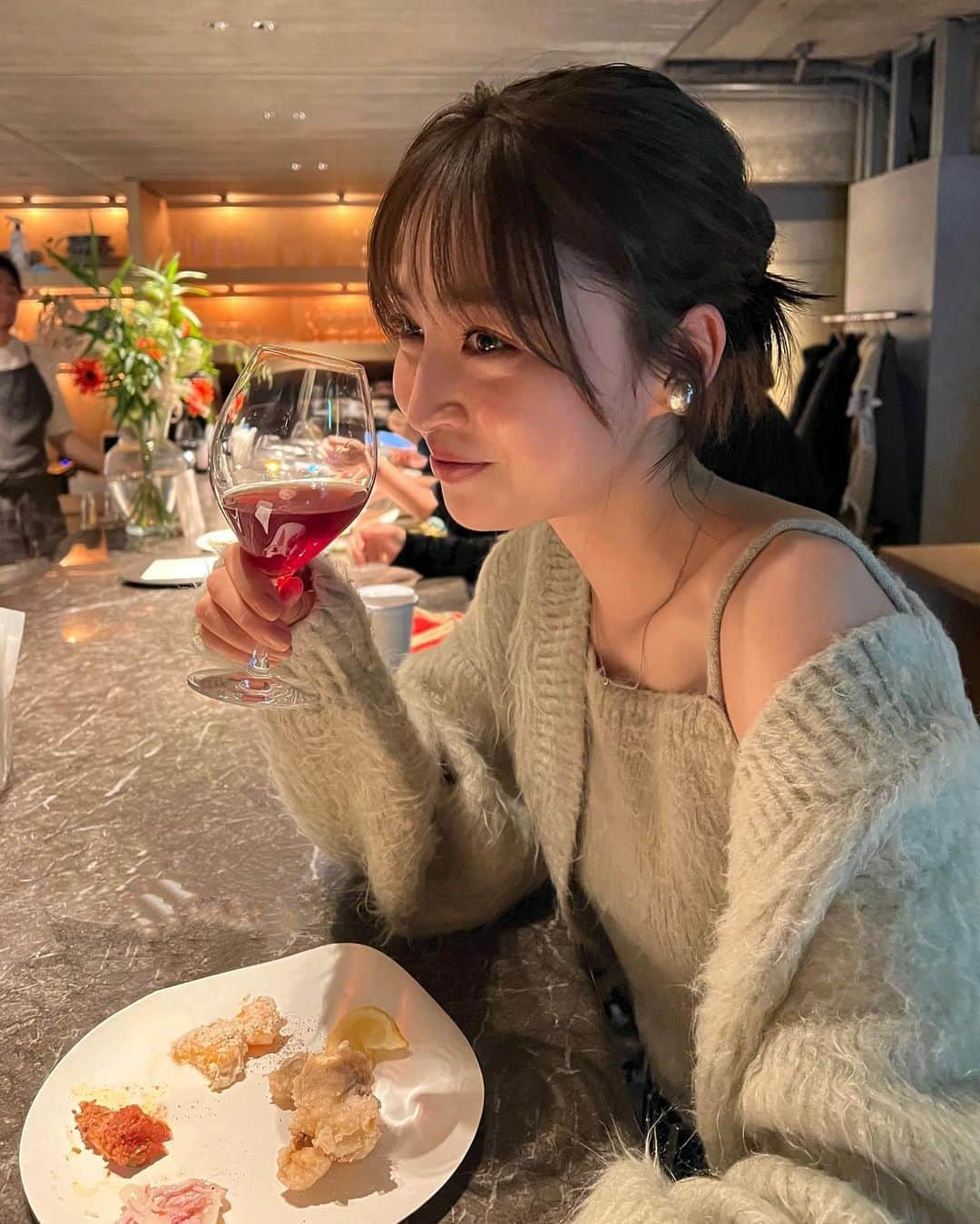 上西星来さんのインスタグラム写真 - (上西星来Instagram)「椎名美月ちゃん( @mitsuki__shiina ) のお料理イベントへ♡ 優しくて心温まる美味しさ☺️ 心が満たされました♡  お肌つっやつやのみつきちゃんにうっとり🫠  tops  @snidel_official」11月18日 21時51分 - seira_jonishi_tpd