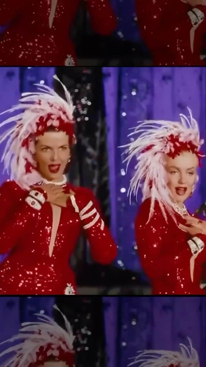 パット・マグラスのインスタグラム：「BEJEWELED BEAUTIES💎💎The ICONIC #MarilynMonroe seen here in a DIVINE DUO with the GORGEOUS Jane Russell in “Gentlemen Prefer Blondes” (1953), directed by Howard Hawks ⚡️⚡️⚡️ #patmcgrathlabs #inspiration」