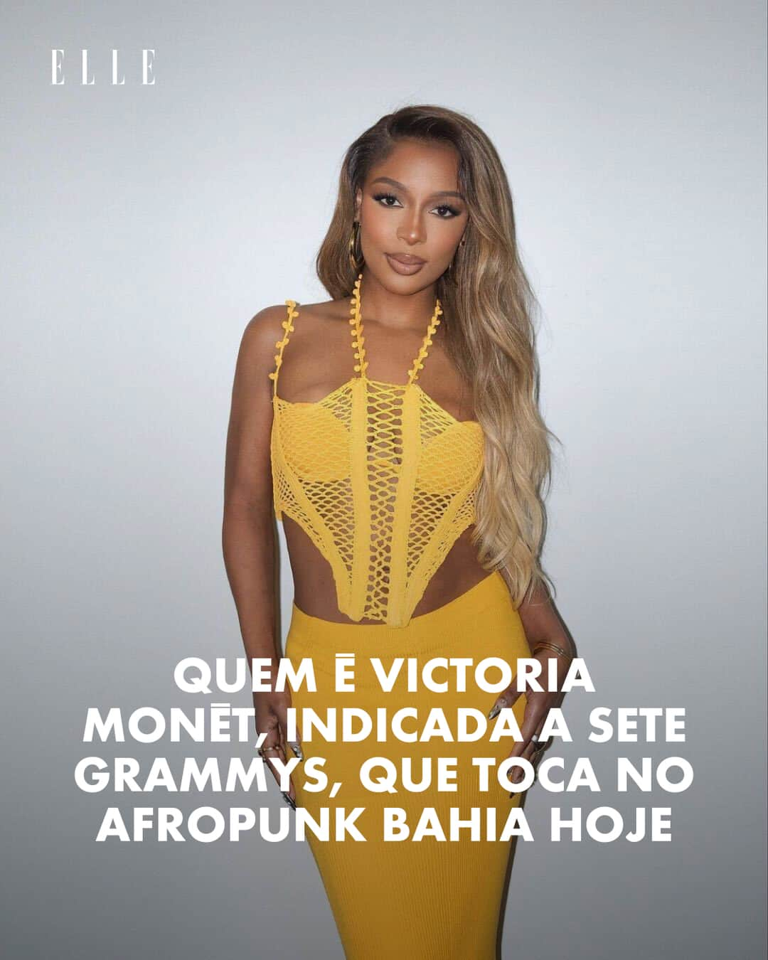 ELLE Brasilのインスタグラム：「@victoriamonet é o momento! A artista, indicada a sete Grammys, acaba de chegar ao Brasil pela primeiríssima vez para o @afropunkbahia, festival que acontece em Salvador neste sábado e domingo (18 e 19.11). Na galeria, você conhece mais sobre a história da artista que, apesar de estar conquistando agora o posto de revelação do R&B, já tem letras de sucesso no mainstream há tempos. Quem vai curtir o show?」