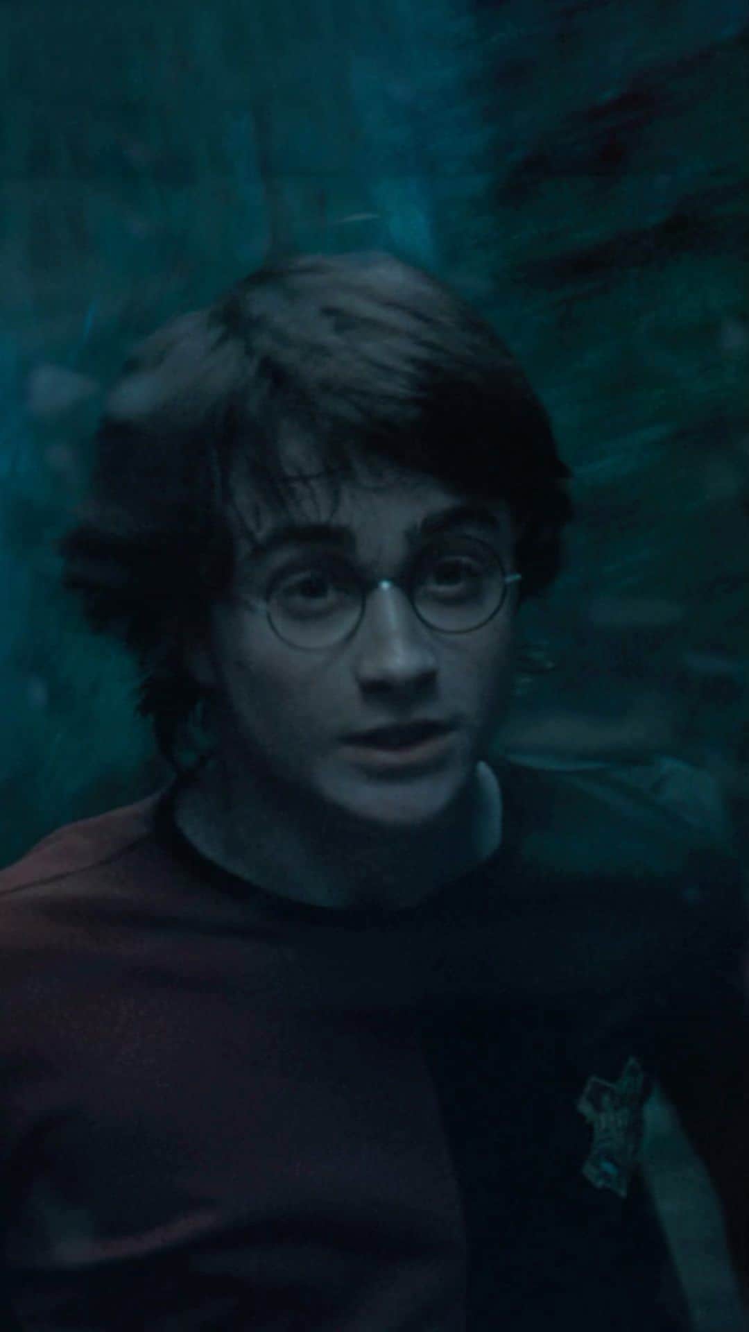 ハリー・ポッターのインスタグラム：「fighting for the triwizard cup was difficult, but the choices harry had to make were even harder.」