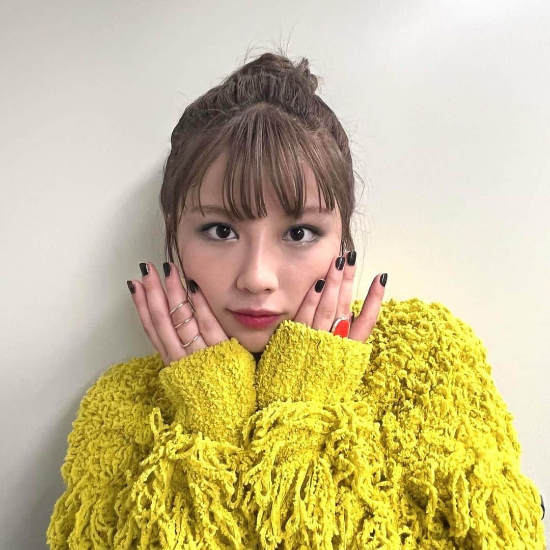 渡邉美穂さんのインスタグラム写真 - (渡邉美穂Instagram)「最近のスタイリングです〜 寒いねぇ、あったかくしようね♨」11月18日 22時18分 - mihowatanabe_