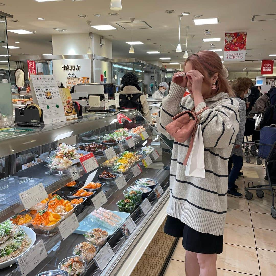 みそさんのインスタグラム写真 - (みそInstagram)「初バーミヤンにデパ地下、芋菓子まで 幸せすぎる1日だった！  食べよる時が一番幸せー！！」11月18日 22時24分 - j__ms_99