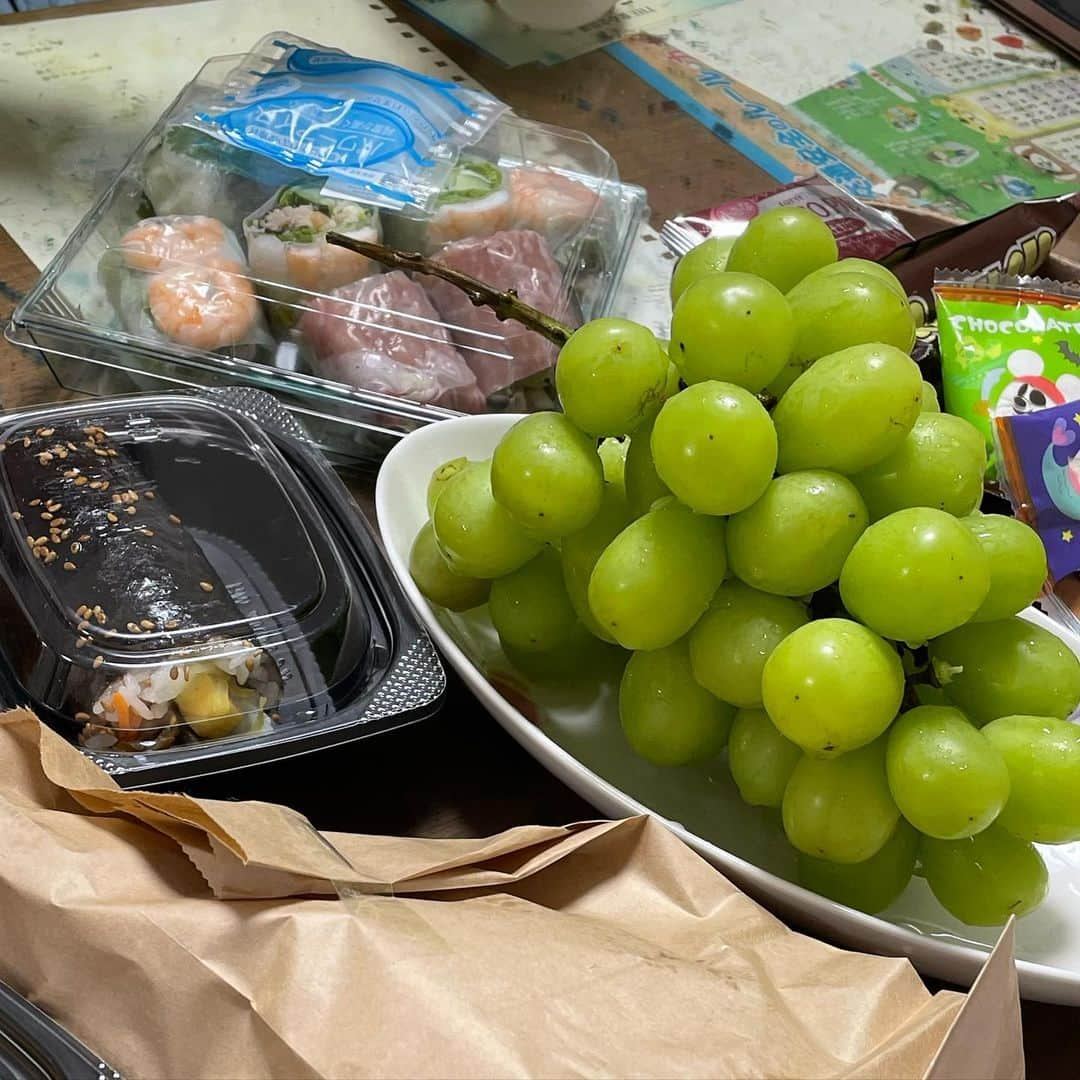 みそさんのインスタグラム写真 - (みそInstagram)「初バーミヤンにデパ地下、芋菓子まで 幸せすぎる1日だった！  食べよる時が一番幸せー！！」11月18日 22時24分 - j__ms_99