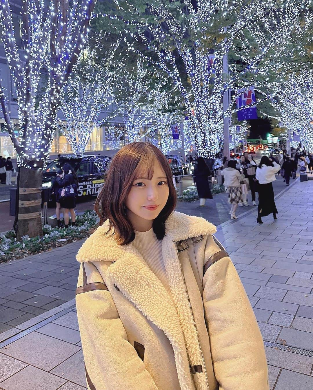 谷口彩菜さんのインスタグラム写真 - (谷口彩菜Instagram)「🎄🌃🤍」11月18日 22時31分 - taniguchi_ayana