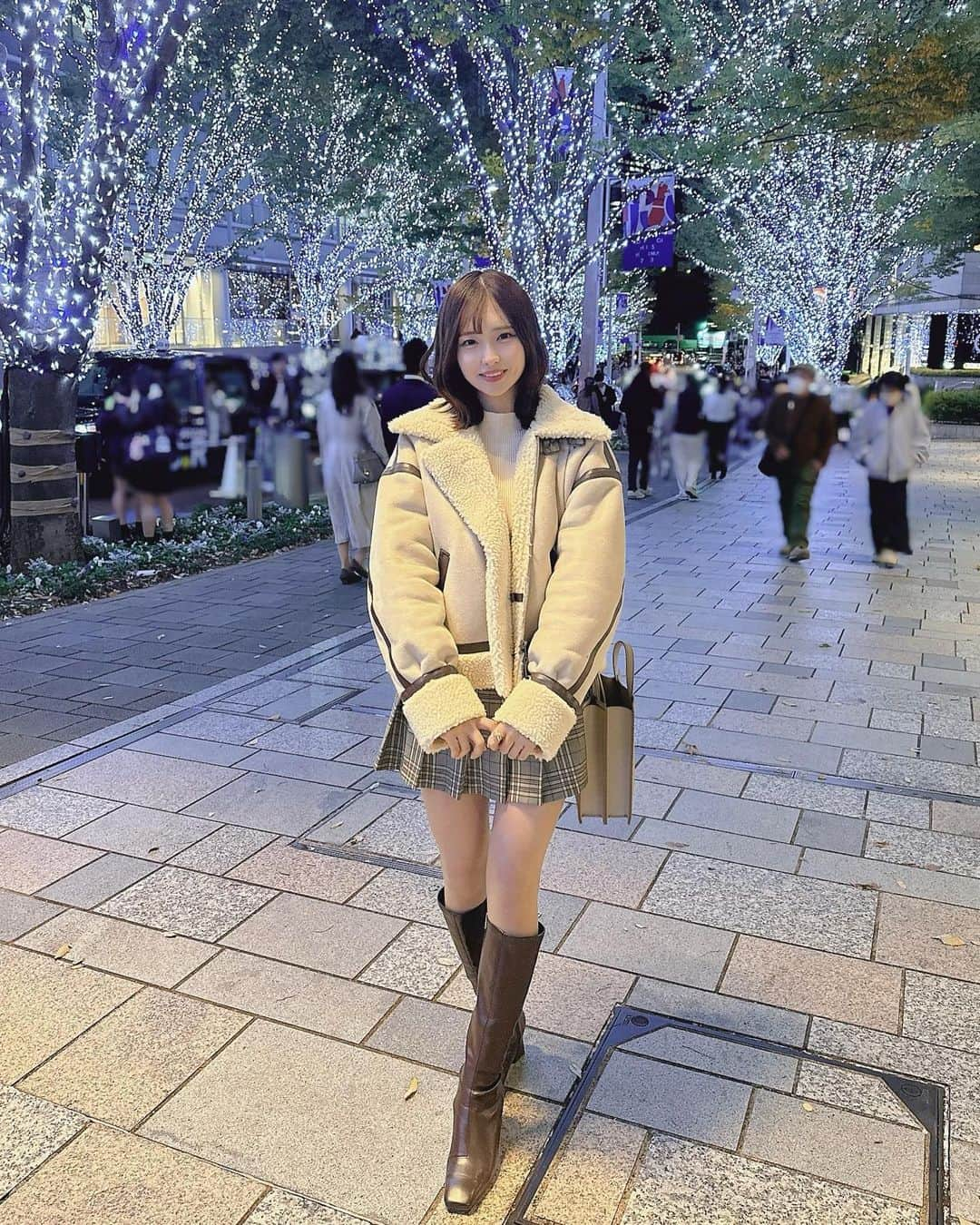 谷口彩菜さんのインスタグラム写真 - (谷口彩菜Instagram)「🎄🌃🤍」11月18日 22時31分 - taniguchi_ayana