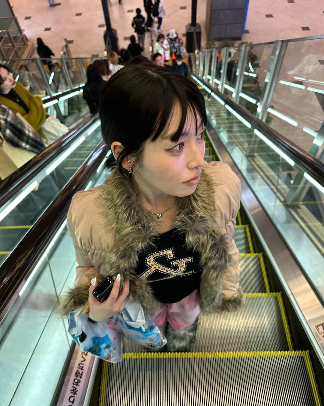 柚月瀬那さんのインスタグラム写真 - (柚月瀬那Instagram)「大阪やっぱ好きやなぁ〜🐙🚄 前髪4本なりがち」11月18日 22時40分 - iam13dearu