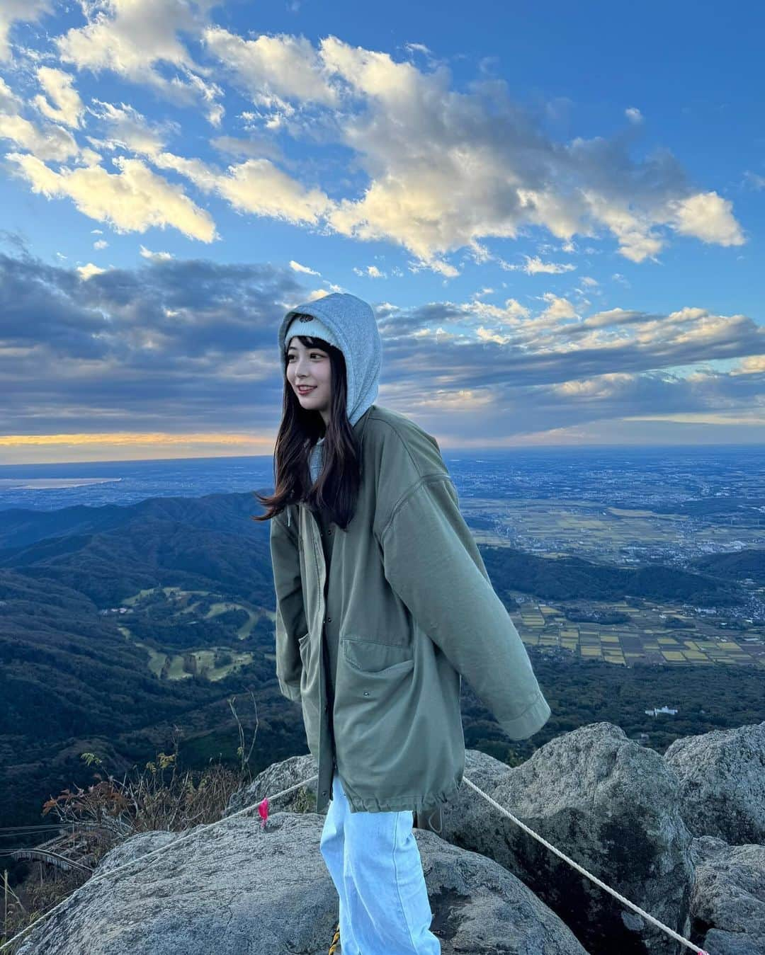 内山優花さんのインスタグラム写真 - (内山優花Instagram)「．  お友達と筑波山行ってきた⛰️♡ 前から予定立ててたからずっと楽しみだったの✌🏻 やっぱり山登りって楽しい大変だけど！！笑  まだ秋を感じられるところがあって幸せだった〜〜 星空もたくさん見えたみんなわかるかな！？ 自然大好き🍀」11月18日 22時41分 - yuka3l7