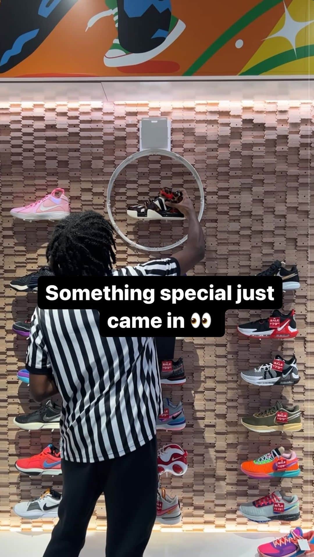 Foot Lockerのインスタグラム：「From PE to reality, it's finally here 🔥  Originally spotted in 2014, The Nike Zoom LeBron 2 LX 'Beast' is a wild pair for any collection!  Grab your pair now, in-store only at select Foot Locker locations.」
