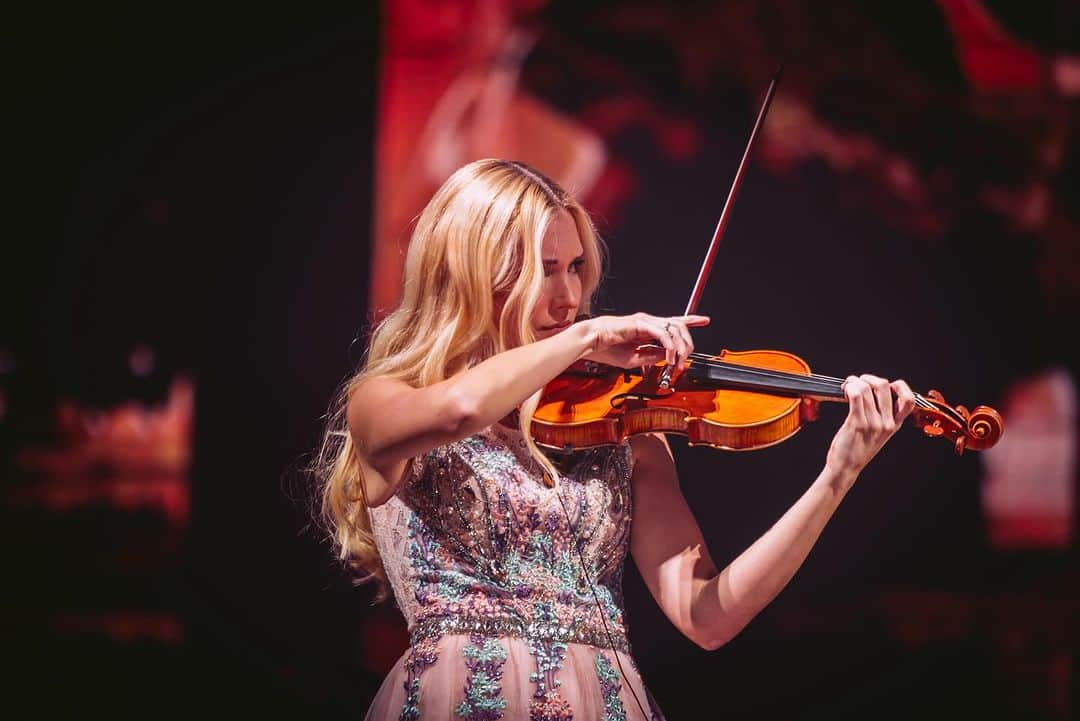 アンドレア・ボチェッリさんのインスタグラム写真 - (アンドレア・ボチェッリInstagram)「November 17th, #Wien Stadthalle 🇦🇹  photo: @lucarossettiph」11月18日 23時41分 - andreabocelliofficial