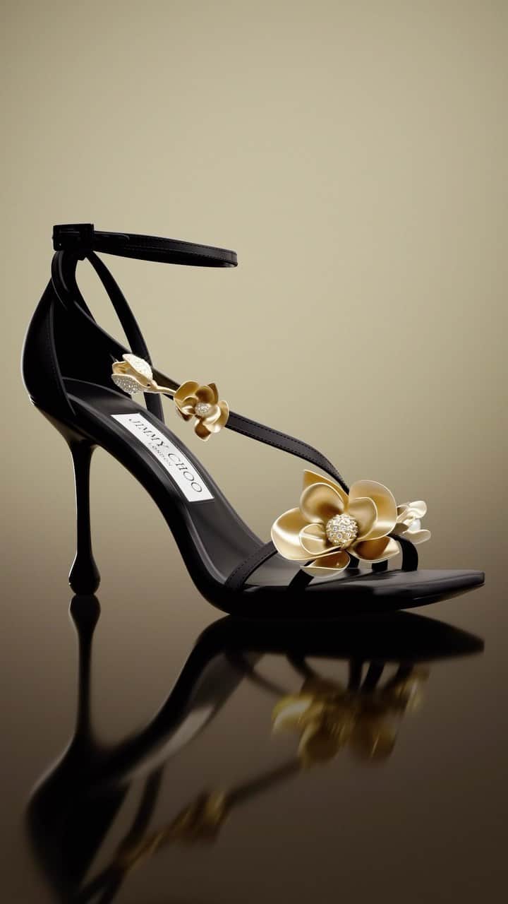 Jimmy Chooのインスタグラム：「An emblem of beauty and elegance, the orchid comes to life across the Winter 2023 collection #JimmyChoo」