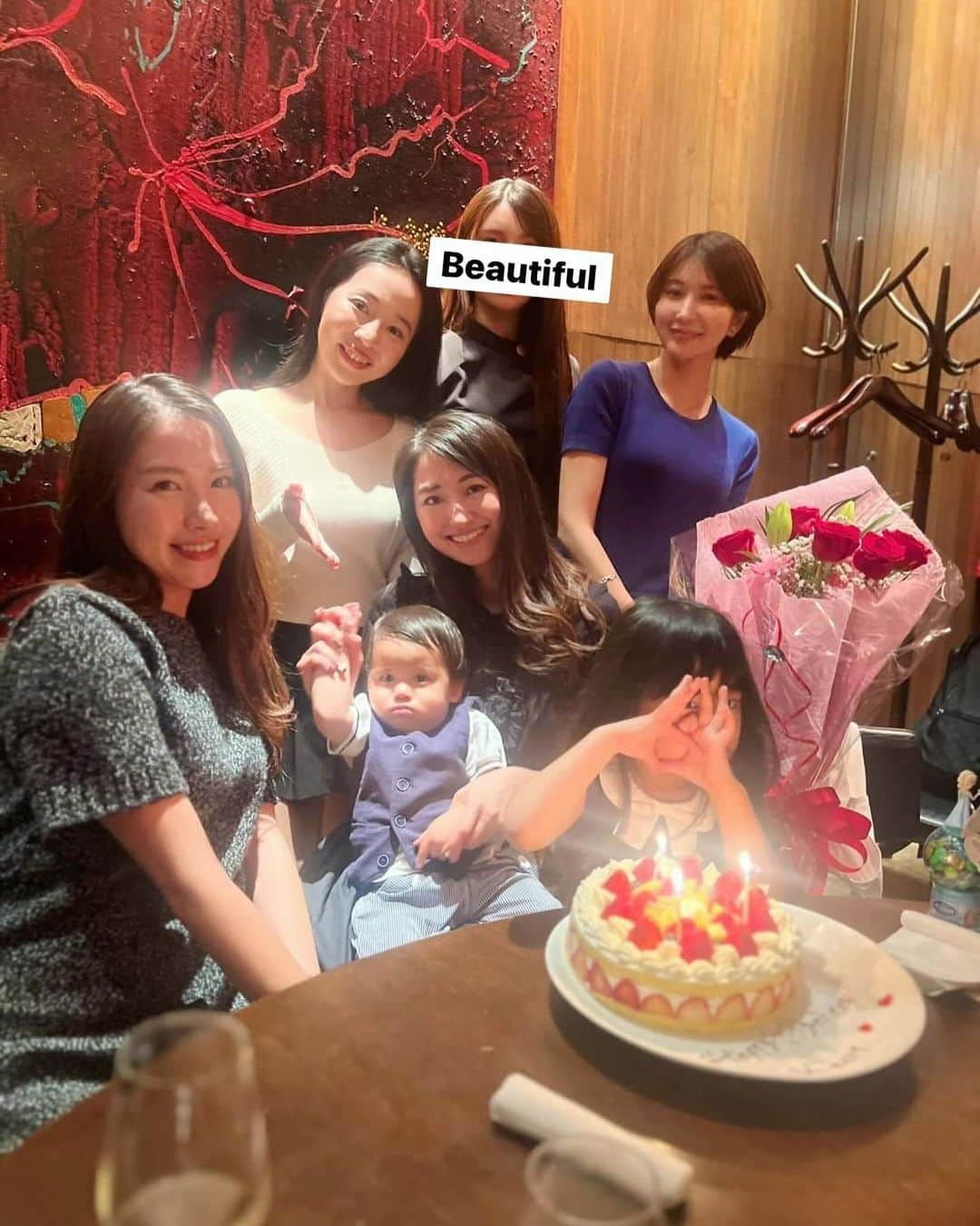 江辺香織のインスタグラム：「会いたい人に会えるだけで幸せなのに♡ お誕生日のお祝いまで...🥺💗  感無量です...💗  #poolsalon503 #billiards #birthday  #ビリヤード女子 #🎱 #beautifulwomen #tokyo   Thank you💗 @azusa.eura  @_natsumitakeda_  @mizuki_golfgirlema  @rinamama__yuki  @saisaidayo  @midori0120  @______and.r  @__rina.52__  @rina52_diary  and more...」