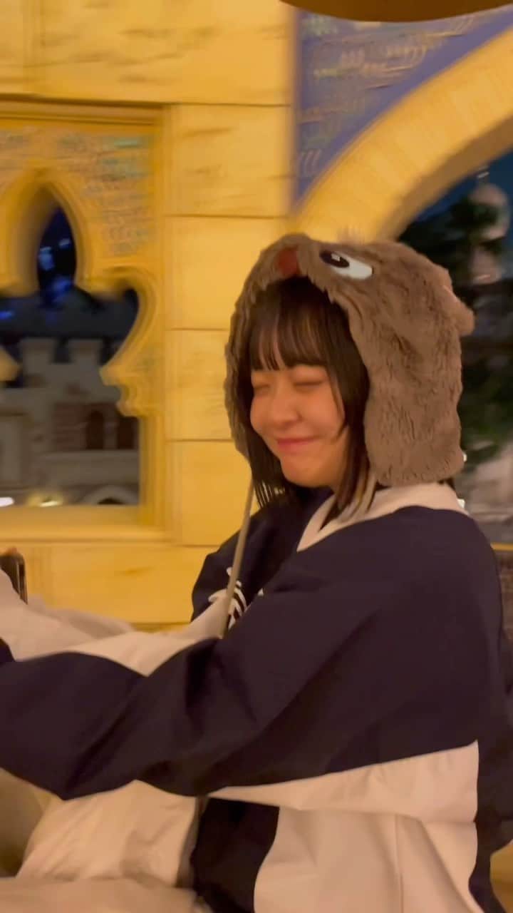 羽崎ほののインスタグラム：「ディズニーデート、夜したいなあ.   #ディズニーシー #彼女感」