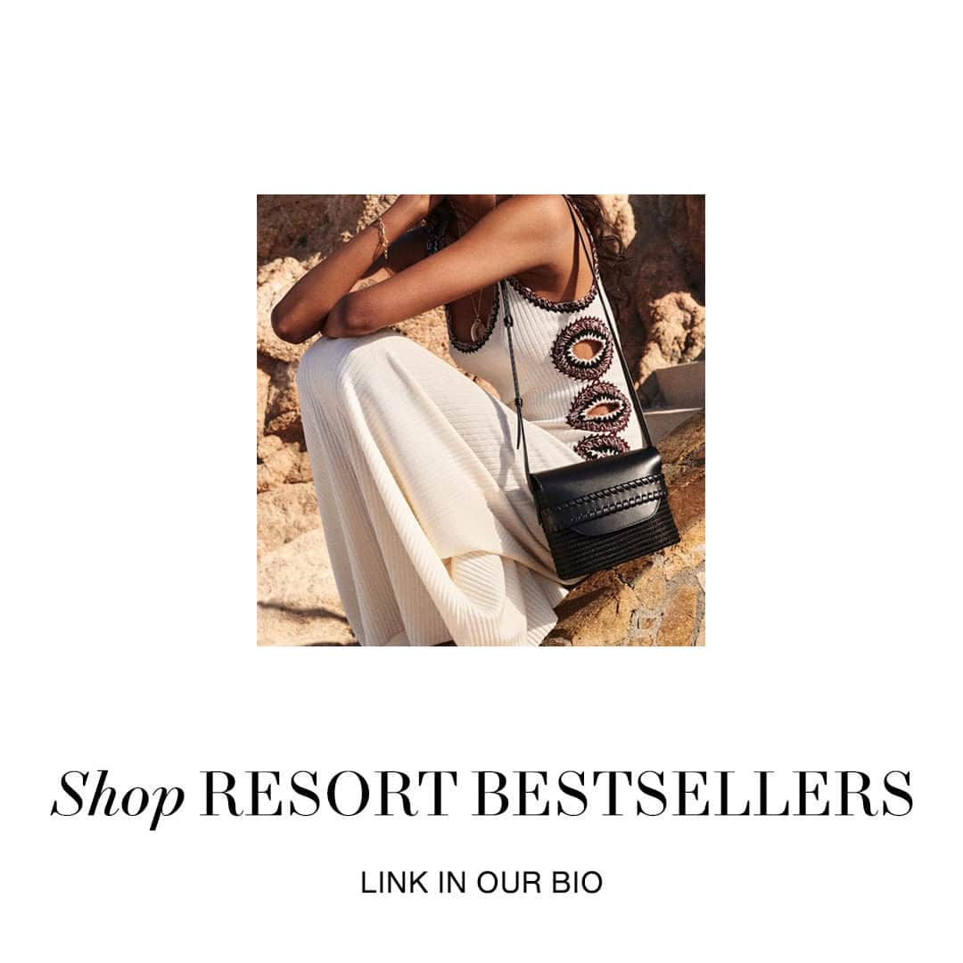 ShopBAZAARさんのインスタグラム写真 - (ShopBAZAARInstagram)「It may be winter, but we’re embracing a sunny state of mind with our latest edit of bestsellers. Resort season is starting with vacation essentials ready to be added to your next packing list. Elegant wide brim hats, artisan-crafted basket bags, minimal sandals, sleek and chic bikinis—ignite your wanderlust with these must-haves. Shop the link in bio! #SHOPBAZAAR」11月19日 0時30分 - shopbazaar