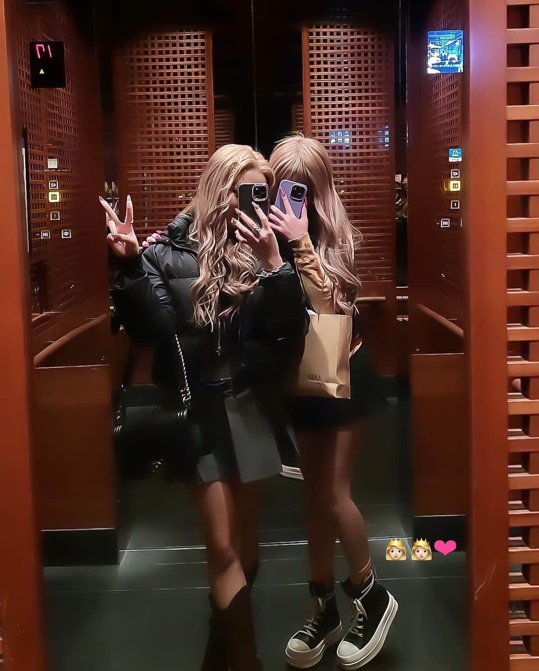 のインスタグラム：「👸🏼👸🏼🩷」